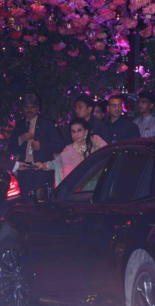 Sunita Kapoor at Akash Ambani engagement