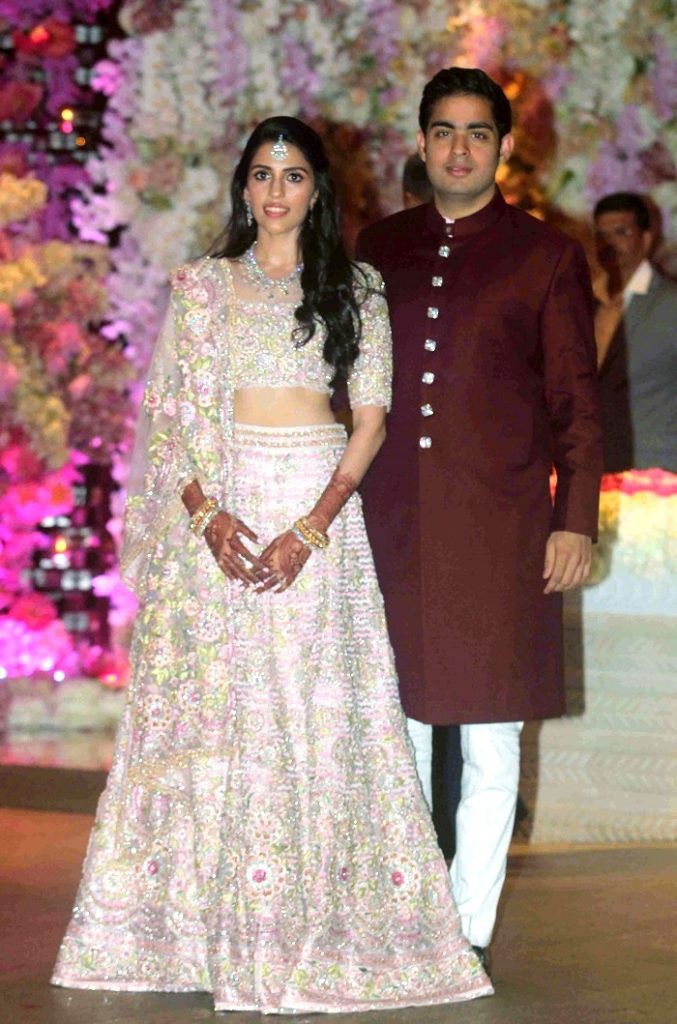 akash ambani engagement fashion