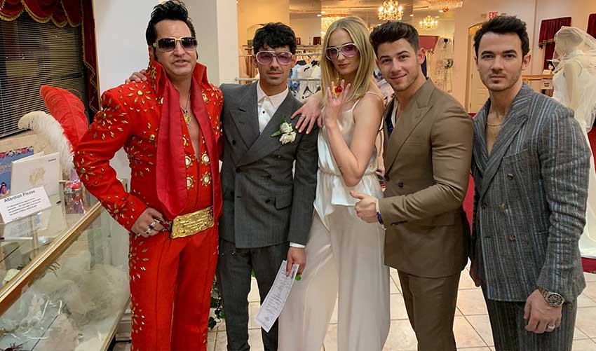 Joe Jonas and Sophie Turner Images 16