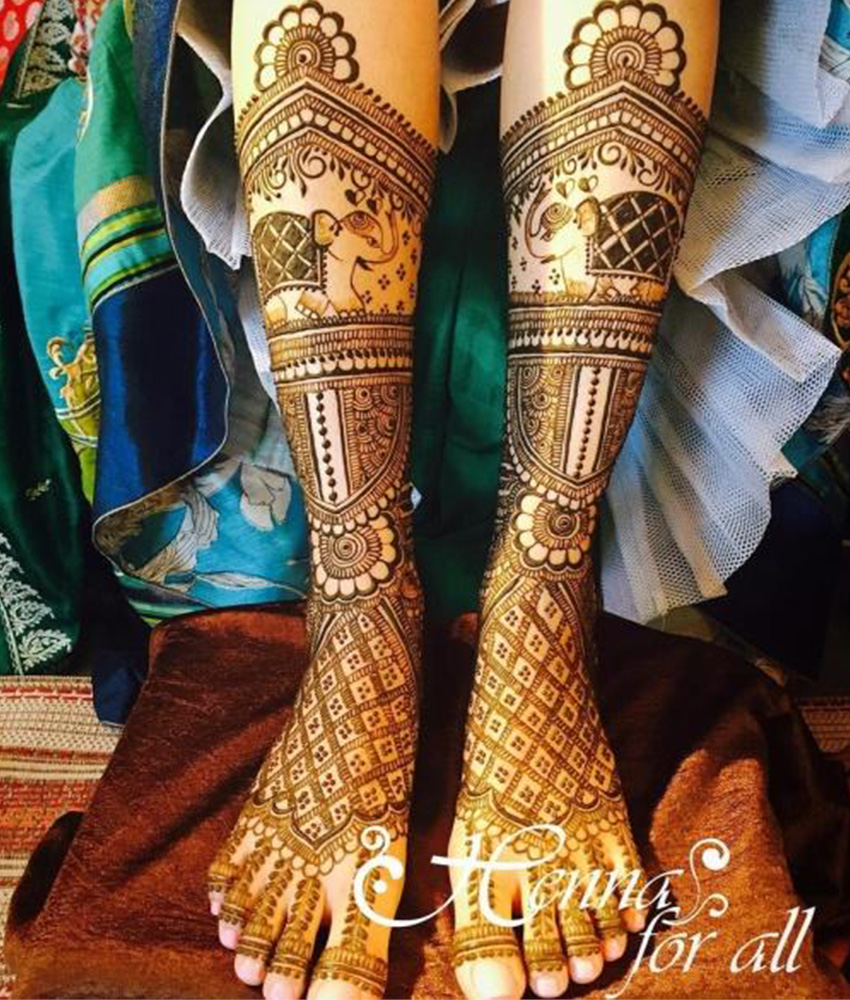 61 Spectacular Leg Mehndi Designs - 2023 (with Images) | Fabbon