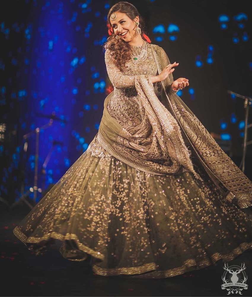 Trending Bridal Wear Designs For The Upcoming Wedding Season! | Weddingplz