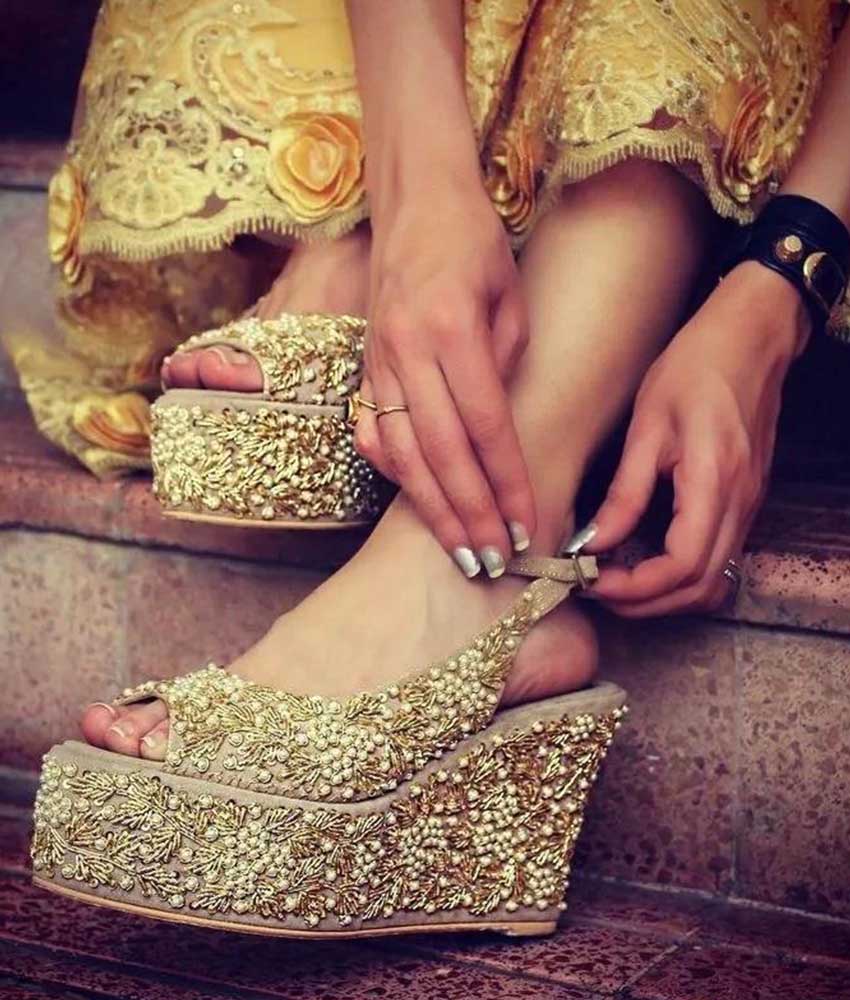 bridal slippers with heel