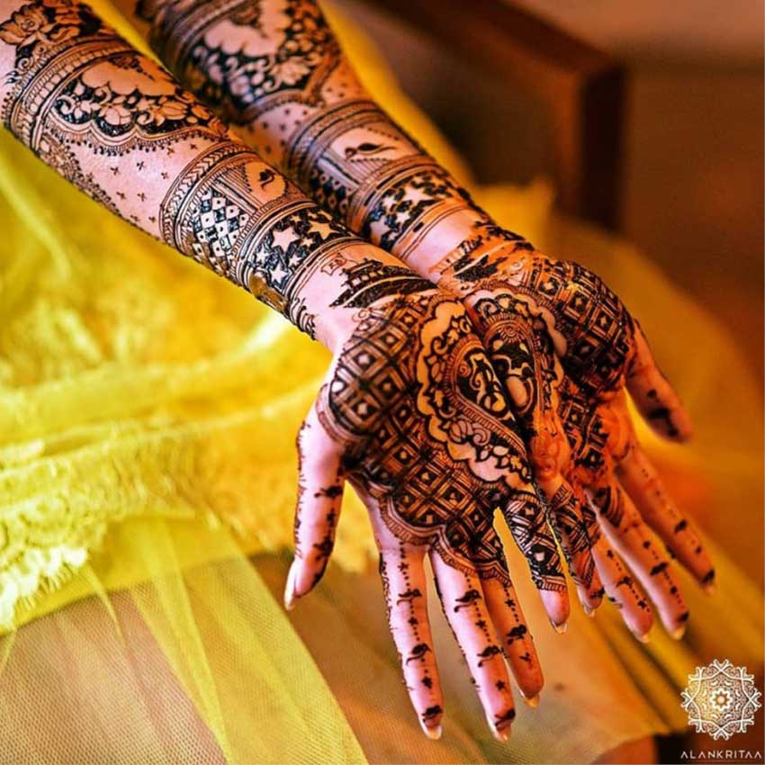 Personalized Mehndi Design 1