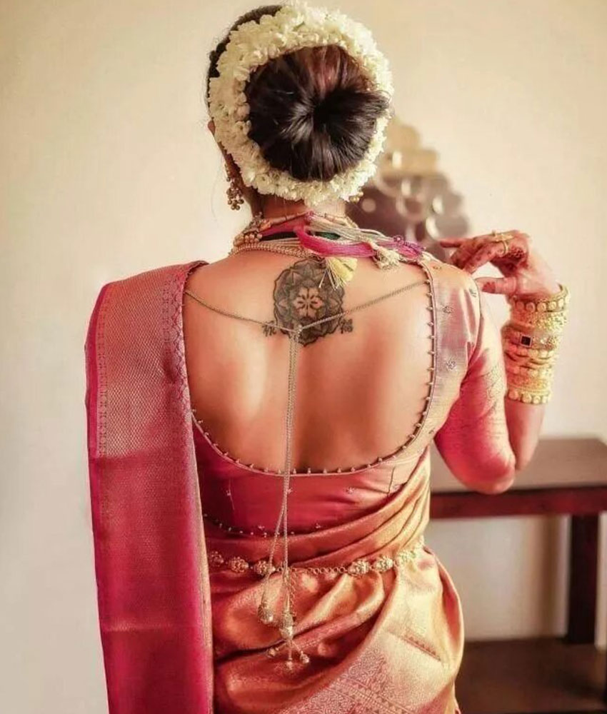 7 Non-Celebrity Brides Who Nailed Saree Reception Look Flawlessly! –  WedBook | Bridal hair buns, Engagement hairstyles, Bun hairstyles