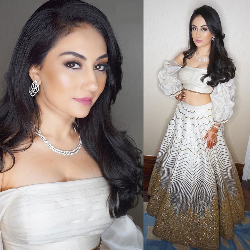 Mouni Roy nails Lehenga look with Perfection in her latest magazine  photoshoot - BridalTweet Wedding Forum & Vendor Directory