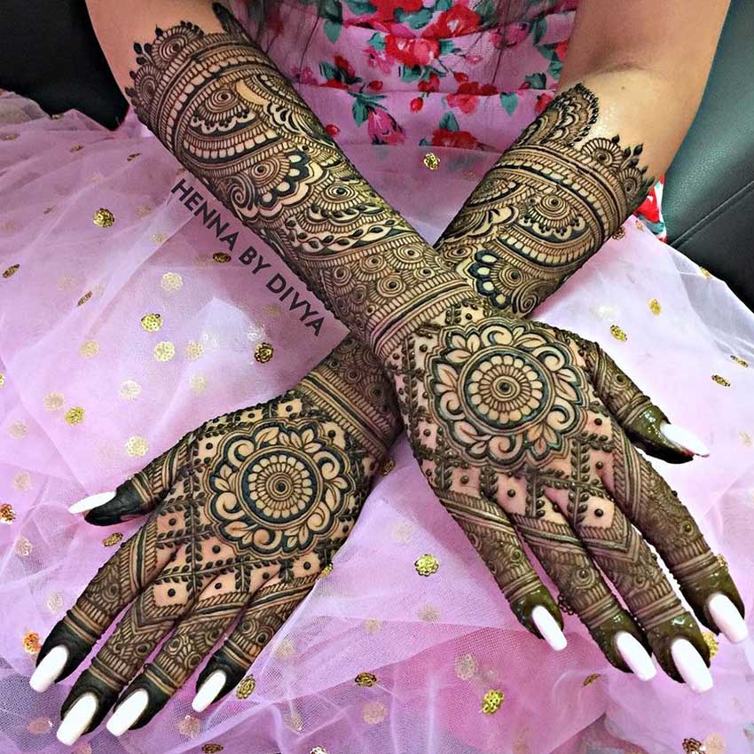 8 Easy and Beautiful Arabic Mehndi Design for Wedding Season