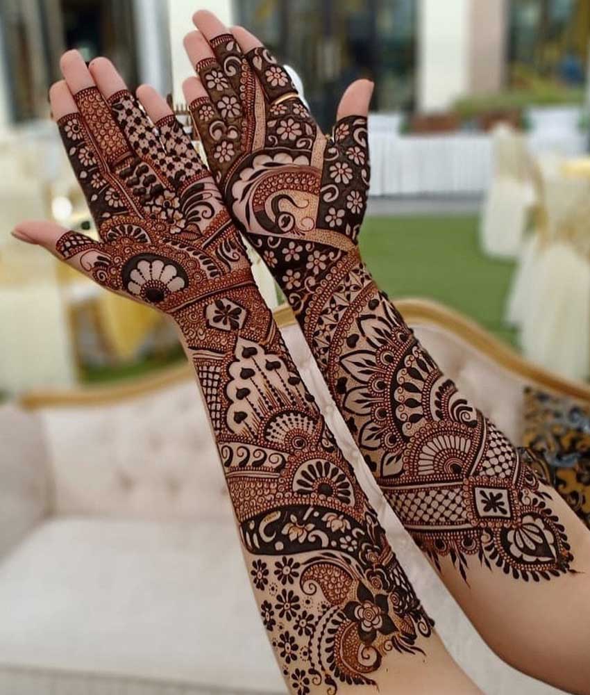 30 Stunning Arabic Mehendi Designs for Your Inspiration