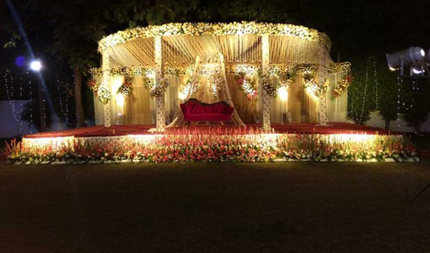 Balsons Farm House - Wedding Lawns NH8 (1)