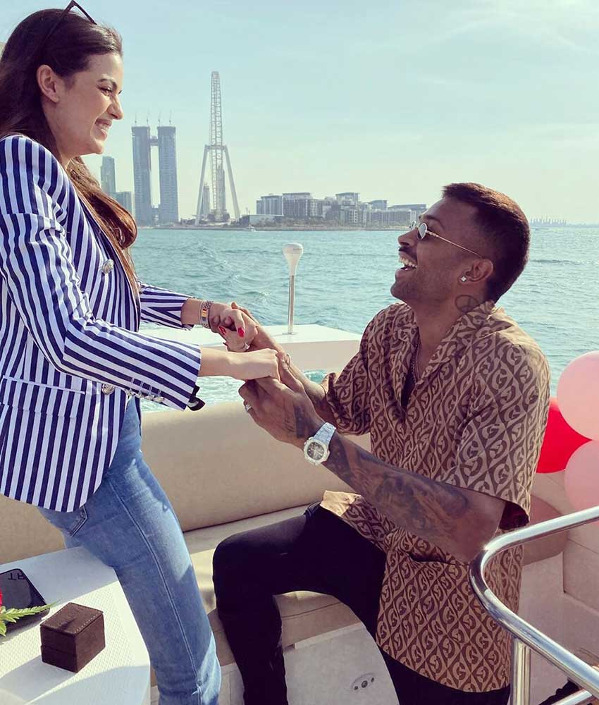 Hardik Pandya Goes Down on Knees to Propose Girlfriend Natasa Stankovic