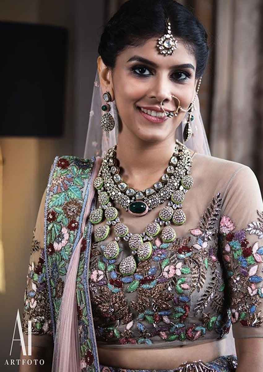 Designer Bridal Jewellery By Indian Designers For A Voguish Bridal Look 4209