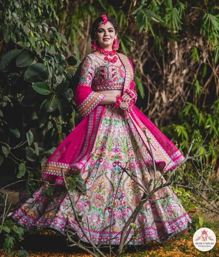 Unique Bridal Lehenga Designs (15)