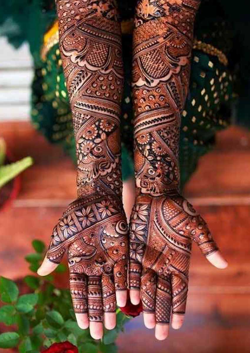 80+ Must-Try Arabic Mehndi Designs