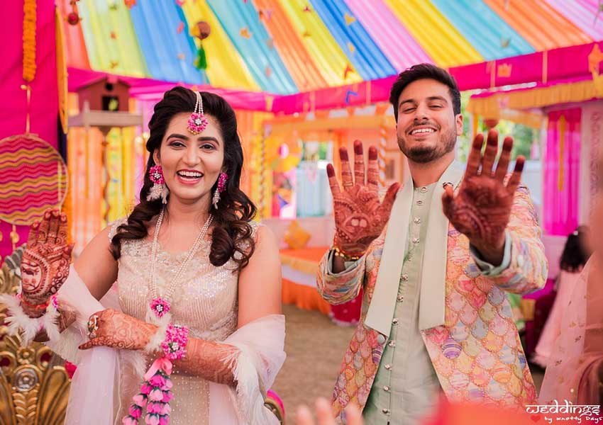 Indian Bridal Mehendi Makeup | Wedding Poses