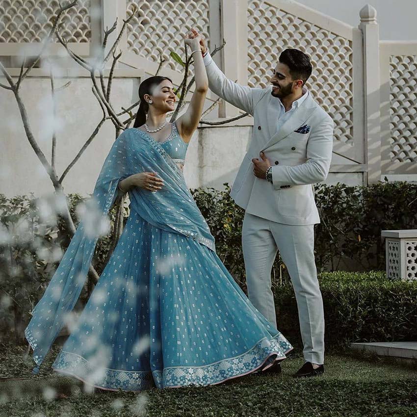 Blue Bridal Outfits (4)