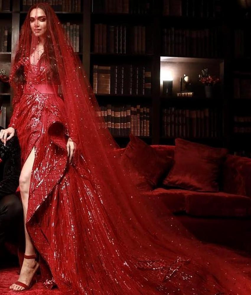 Red Gown Designs (4)