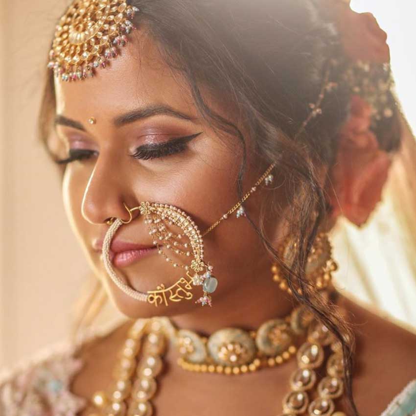 Gorgeous Bridal Naths (10)