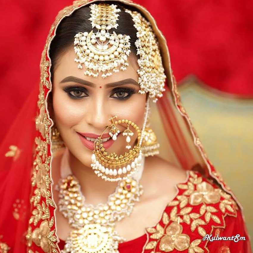 Gorgeous Bridal Naths (14)