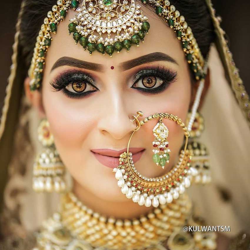 Gorgeous Bridal Naths (18)