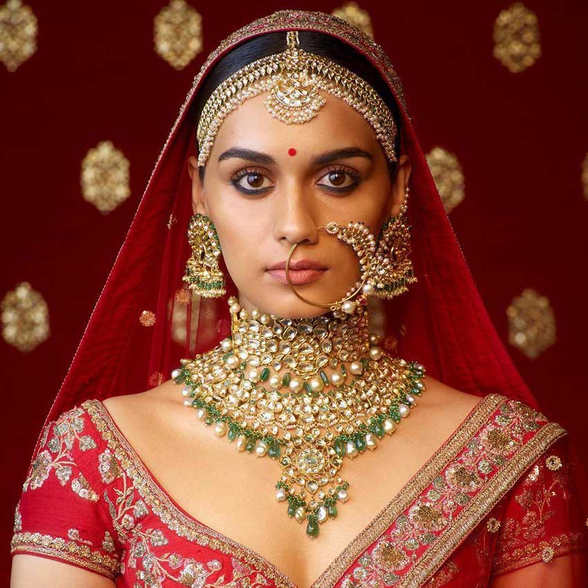 Gorgeous Bridal Naths (39)