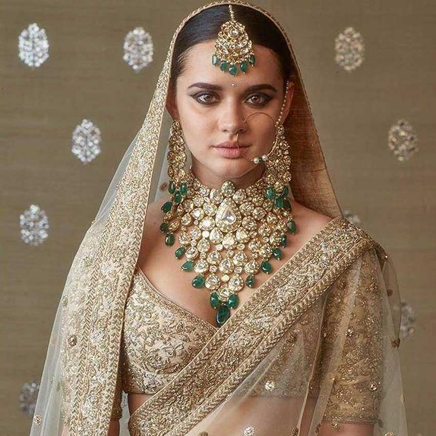 Gorgeous Bridal Naths (8)