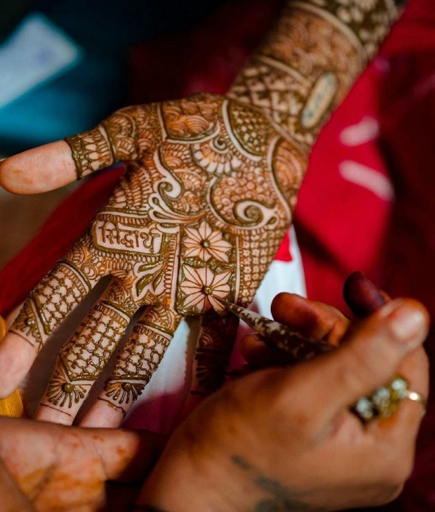 Juhi Godambes Mehndi Ceremony (13)