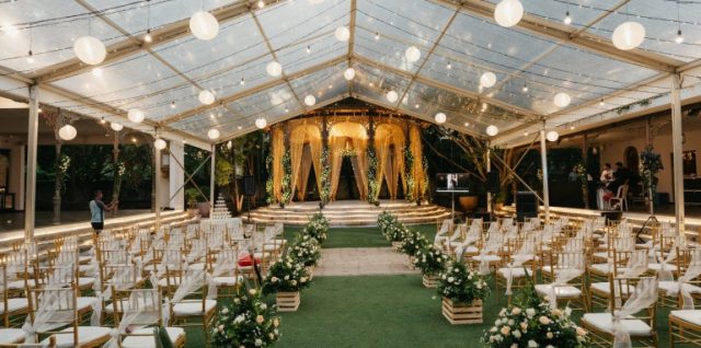 Indoor vs Outdoor Winter Venues Because No One Wants Chai-Freezing Weather on Their Wedding Day